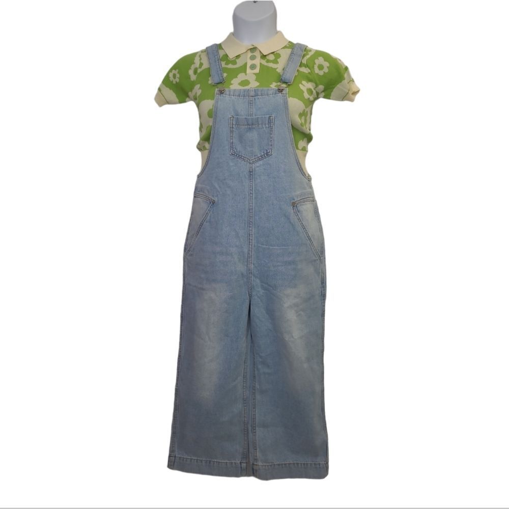NEW Cider cropped‎ light wash wide leg overalls jeans M
